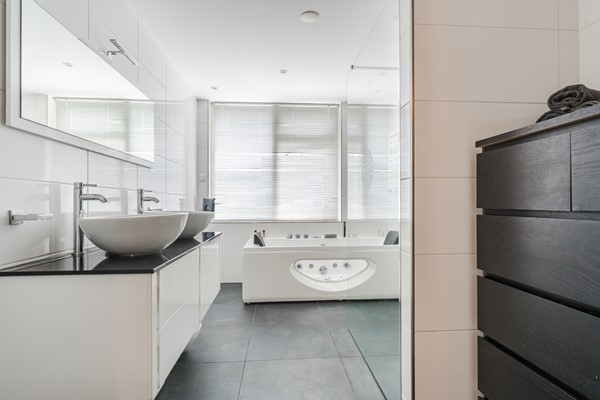 Medium property photo - Klaproosstraat 64, 2403 EZ Alphen aan den Rijn